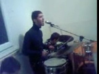 salsa negra en repetitions 2