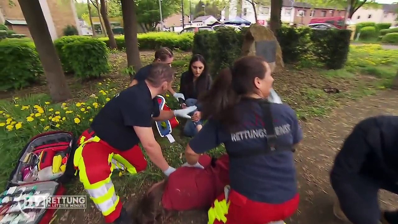 Schwangere zusammengeschlagen! stirbt das baby? | 2/2 | 112 - rettung in letzter minute | sat.1 tv