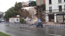 Sütlüce'de Çöken Binanın Ardından Çevredeki Evler Boşaltıldı
