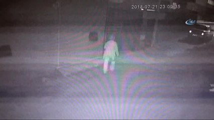 Suriyeli Kadının Çantasını Alan Kapkaççı Güvenlik Kamerasında