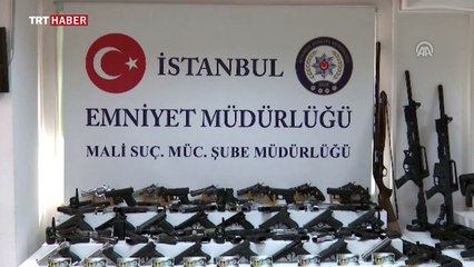 Adnan Oktar soruşturmasında ele geçirilen silahlar sergilendi