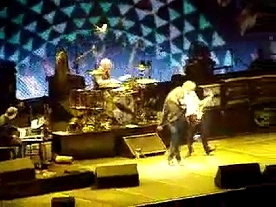 Led Zeppelin--Kashmir, London O2 Arena