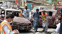 Ataque suicida no Paquistão faz dezenas de vítimas