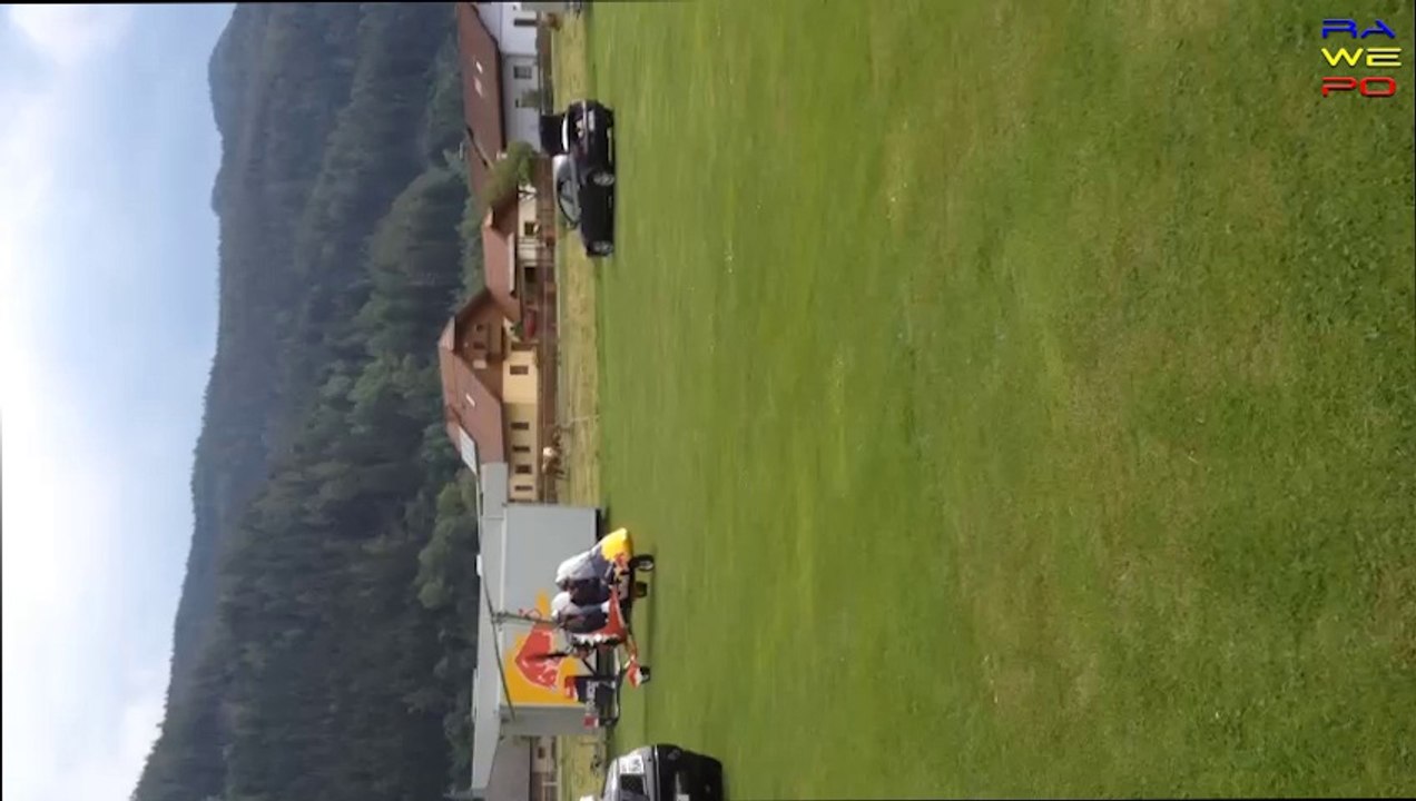 Karl in de REDBULL Gyrocopter