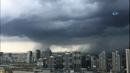 İstanbul'u kara bulutlar böyle sardı