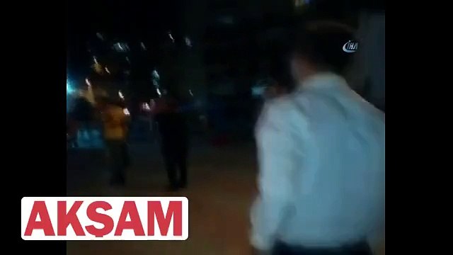 Havai fişek elinde patladı