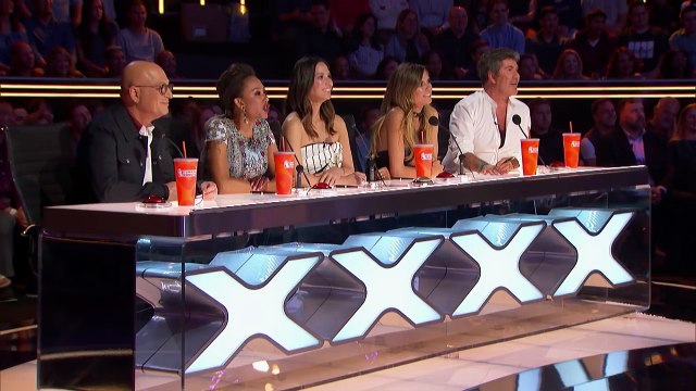 Angel City Chorale- Amazing Choir Earns Golden Buzzer From Olivia Munn - America’s Got Talent 2018