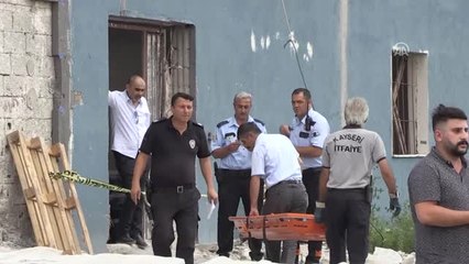 İnşaattan Düşen İşçi Hayatını Kaybetti