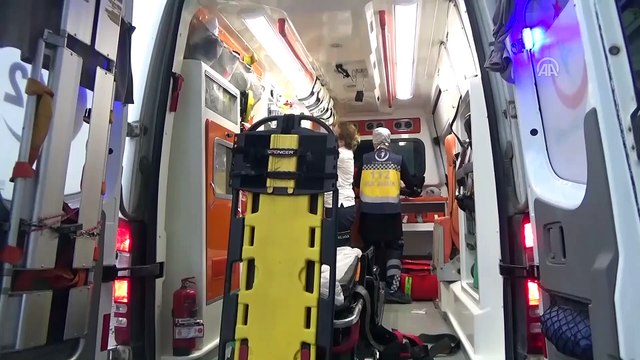 Denize giren 3 kişi boğulma tehlikesi geçirdi - ORDU