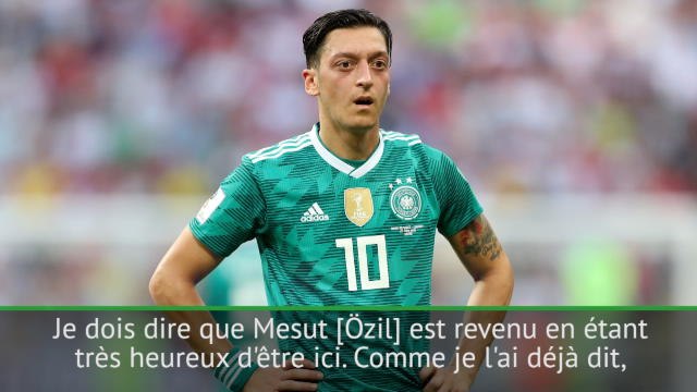 Arsenal - Cech : Özil est très heureux d'être revenu