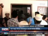 Isak Tangis Warnai Kedatangan Jenazah Korban Bentrok Ormas