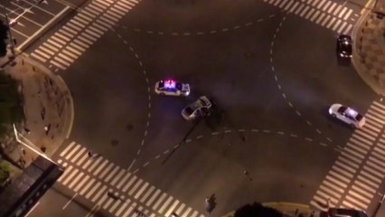 점멸 신호등에 택시-승용차 충돌...2명 경상 / YTN