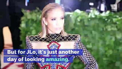 Jennifer Lopez Bares Bikini-Bod in Photo Celebrating 49th Birthday