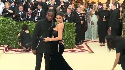 HOW MUCH Does Kylie Jenner Make Off EACH Instagram Post?!