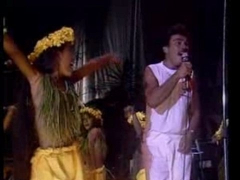 Angelo Neuffer / Bobby Holcomb - Turamarama te fenua nei