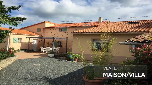A vendre - Maison/villa - CHOLET (49300) - 8 pièces - 230m²
