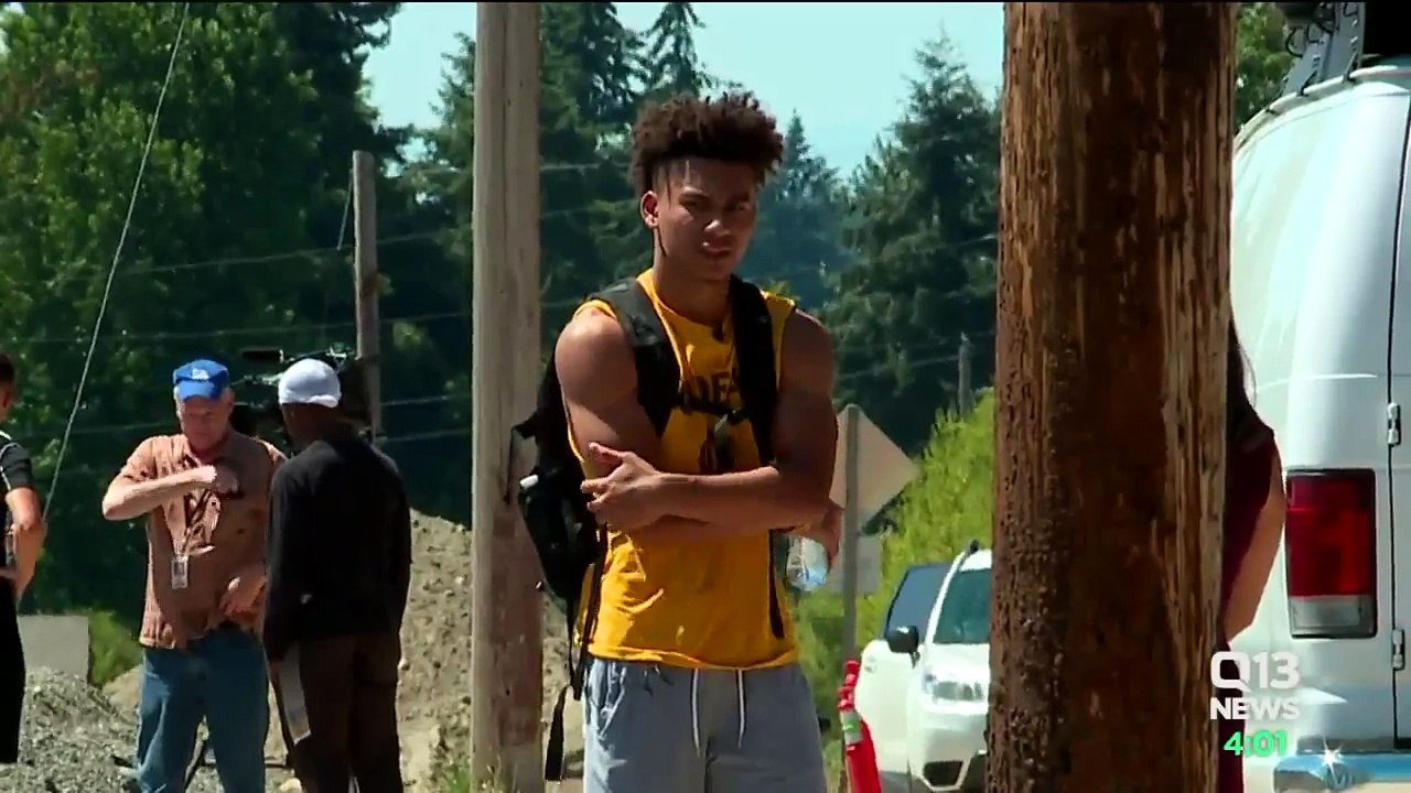 Seattle High School Football Player Dies After Collapsing During Practicing