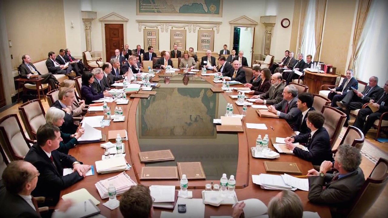 What's all the Yellen About Monetary Policy and the Federal Reserve - Crash Course Economics #10-1dq7mMort9o