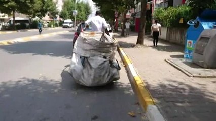 Teknolojiye Ayak Uyduran Kağıt Toplayıcı Kamerada