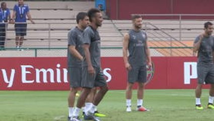 Mustafi surprised by Ozil's international retirement