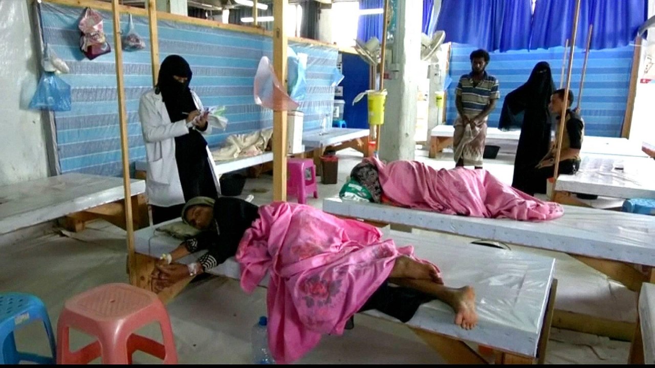 Yemen 'on brink of new cholera epidemic', charity warns