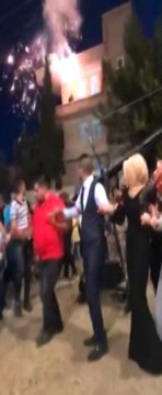 Adıyaman'da Havai Fişek, Gencin Elinde Patladı