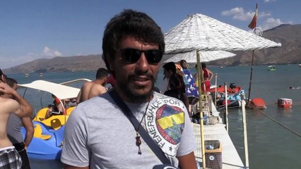 Hazar Gölü Doğu'daki tatilcilerin gözdesi oldu - ELAZIĞ