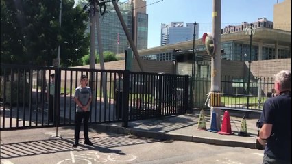 ABD'nin Pekin Büyükelçiliği önünde patlama - PEKİN