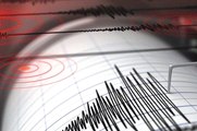 Son Dakika! Kuşadası Açıklarında 4,5 Büyüklüğünde Korkutan  Deprem