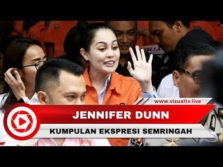 Kumpulan Ekspresi Semringah Jennifer Dunn ketika Ditangkap Polisi