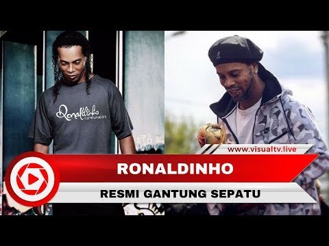 Pemain Sepak Bola Brasil Ronaldinho Resmi Gantung Sepatu