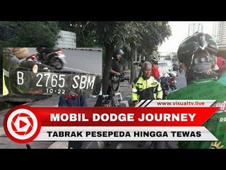 Mobil Dodge Journey Tabrak Lari Pesepeda, Korban Produser RTV