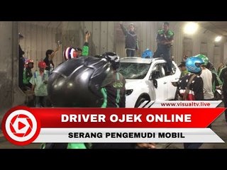 Melontarkan Kata Kasar karena Terganggu Iring-iringan, Pengemudi Mobil Diserang Ojek Online