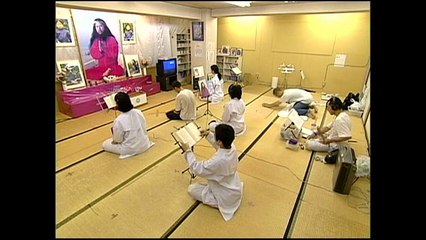 В Японии казнены еще шесть членов "Аум Синрикё"