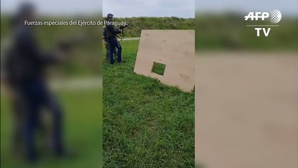 Presidente electo de Paraguay probó puntería con fuerzas de EEUU