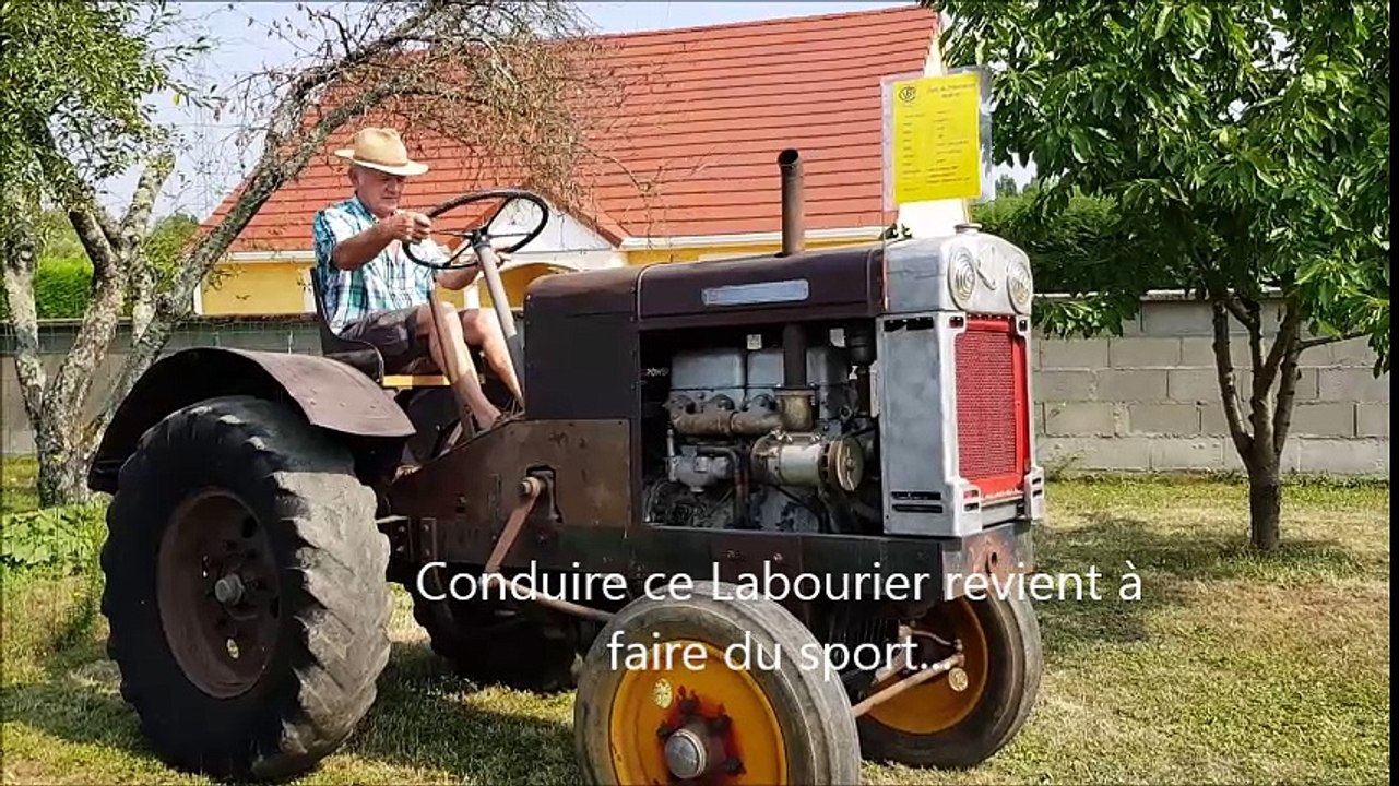 Jean-Paul refait chanter les vieux pistons de ses tracteurs