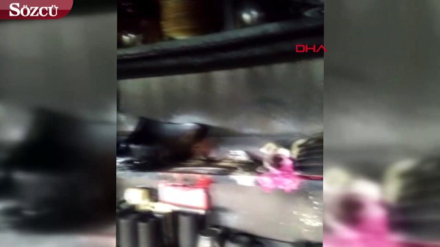 Yıldırım isabet eden ev kül oldu