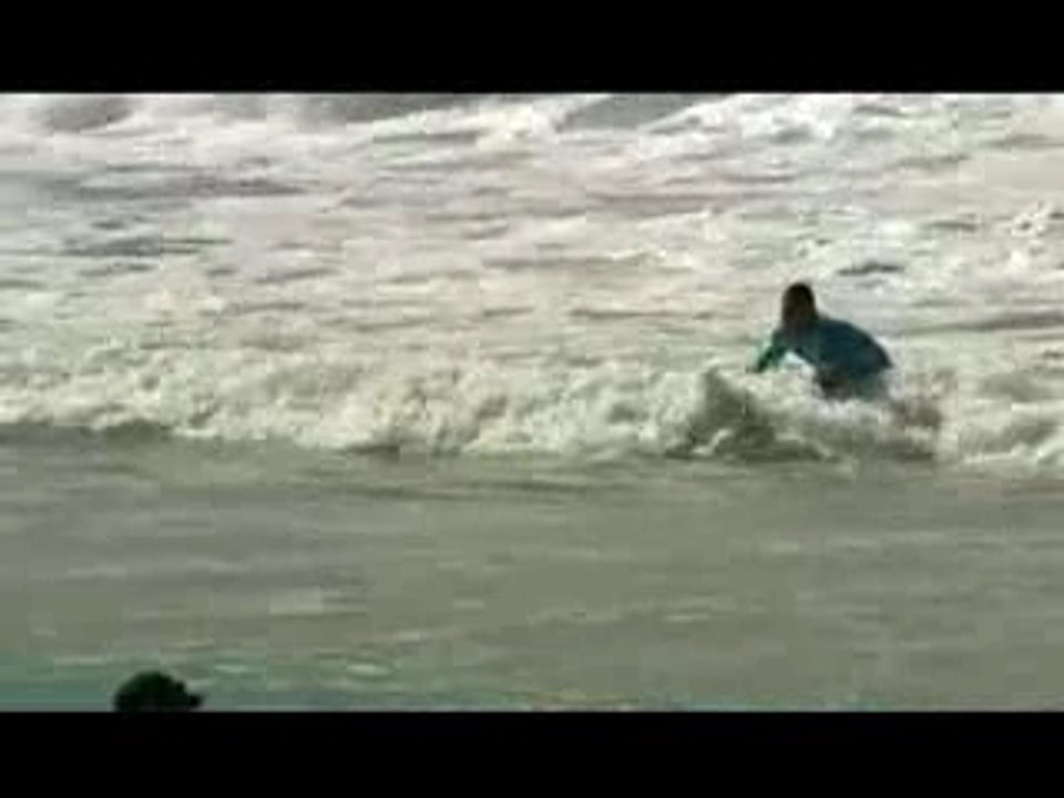No peace at Pipeline