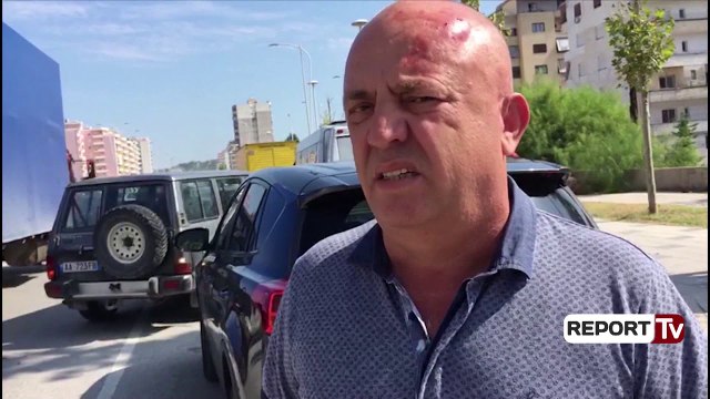 Vlorë, biznesmeni nga Elbasani përplasje fizike para gjykatës me ish-ortakun e gurores për rrugën