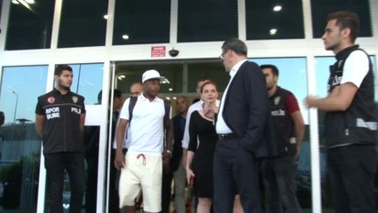 Fenerbahçe'nin Yeni Transferi Ayew İstanbul'da