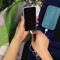 Como fazer DIY um carregador de telefones com menos de $5!