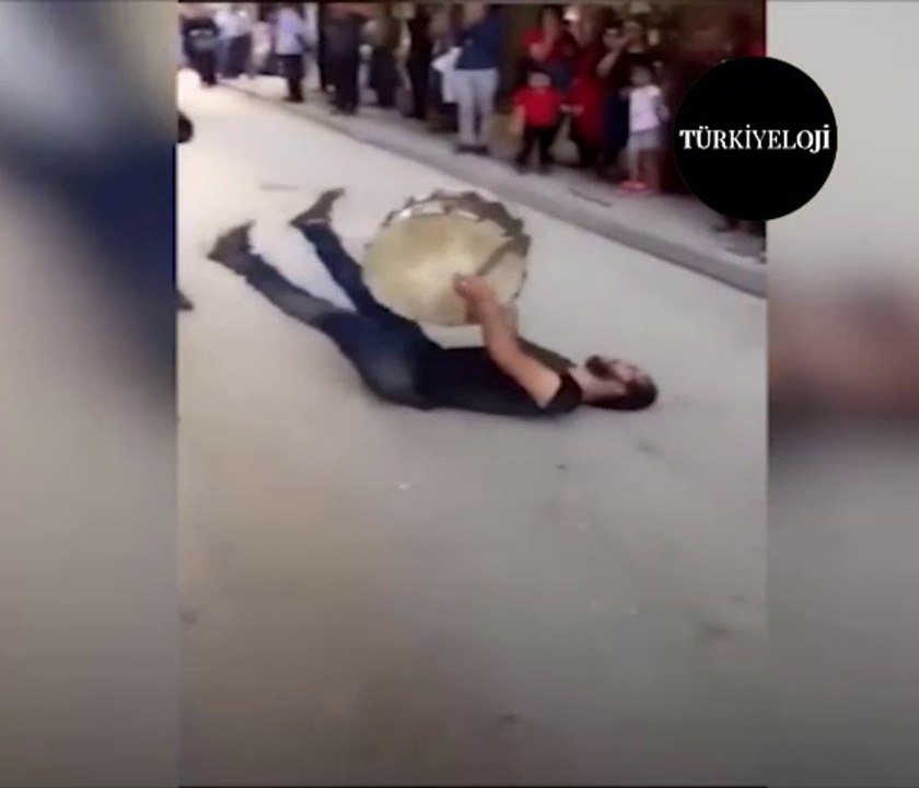 Tunceli'nin Çılgın Davulcusu, Sosyal Medyada Fenomen Oldu