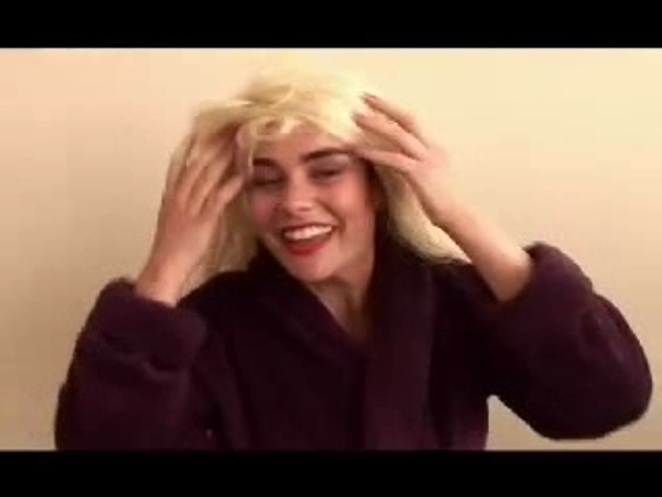 Sabrina_blonde
