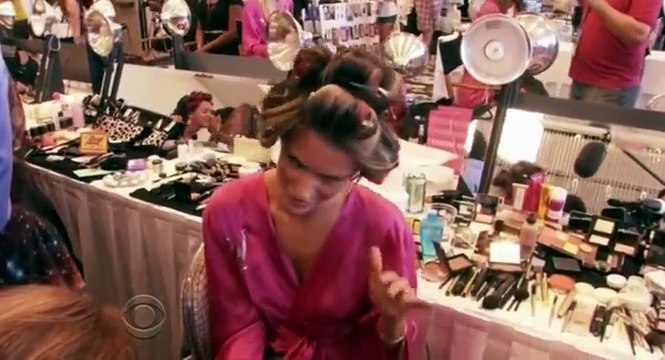 The Victoria's Secret Fashion Show S01 - Ep13 Victoria's Secret Fashion Show 2008 HD Watch
