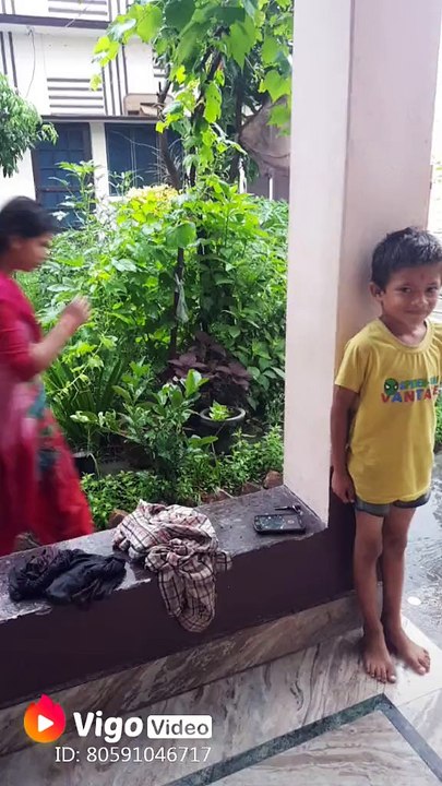 Girl fallen in a tub by naughty child
