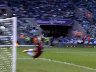 Henrique nets stunning free-kick for Palmeiras