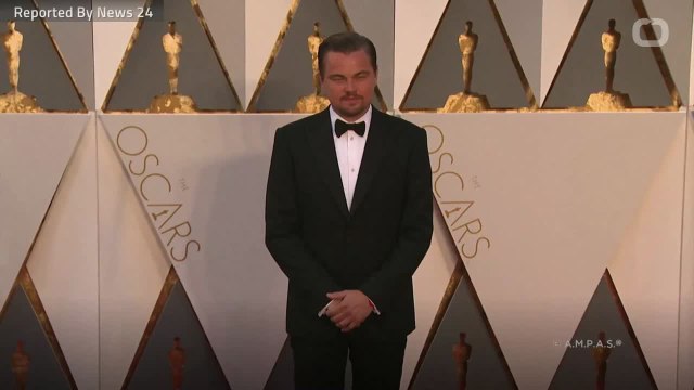 Brad Pitt Takes Leonardo DiCaprio For A Ride On Tarantino Set