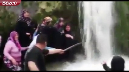 ‘Mehdi’ “Beni seviyorsanız atlayın” dedi kadınlar kendilerini suya attı