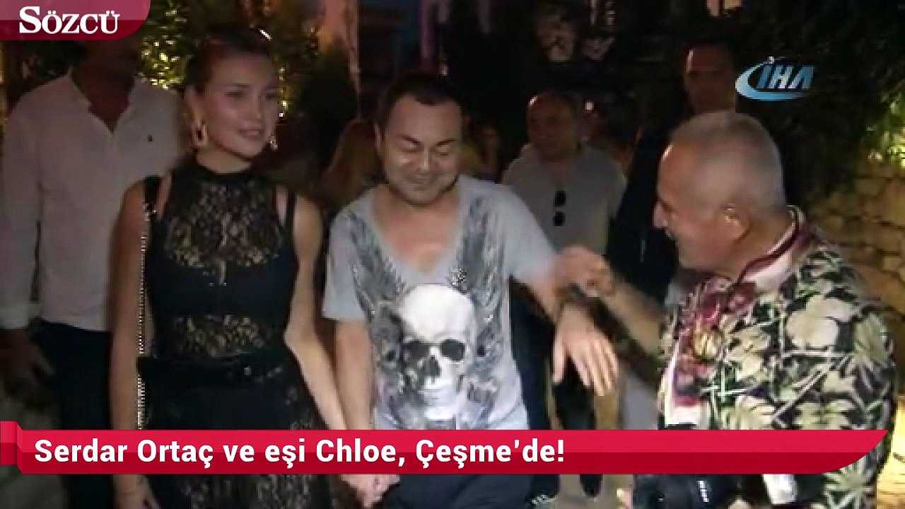 Serdar Ortaç ve eşi Chloe, Çeşme’de
