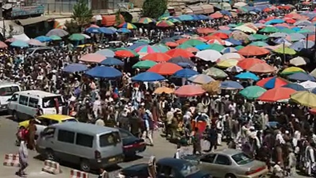 آهنگ از فلم حسن آهنگ مجبوری نمایش فلم "حسن " تا 5 جولای در York سینما تورنتو ادامه دارد اوقات نمایش  چهارشنبه 8 شب پنجشنبه 8 شب جمعه و شنبه ۲ تایم  6